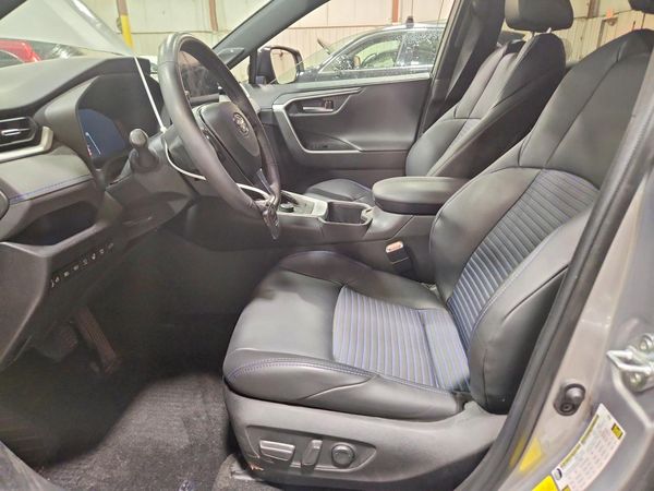 2023 TOYOTA RAV4 XSE