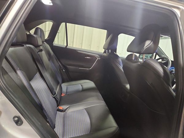 2023 TOYOTA RAV4 XSE