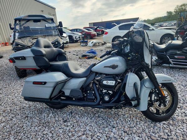 2024 HARLEY-DAVIDSON FL