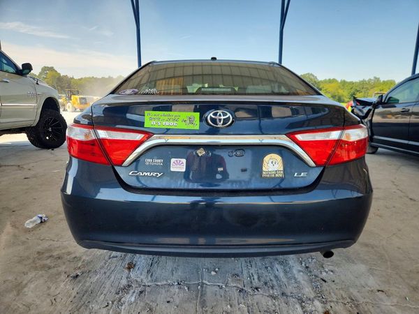 2016 TOYOTA CAMRY
