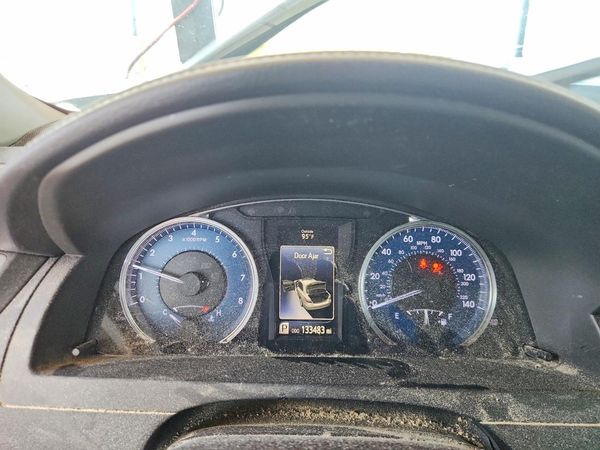 2016 TOYOTA CAMRY