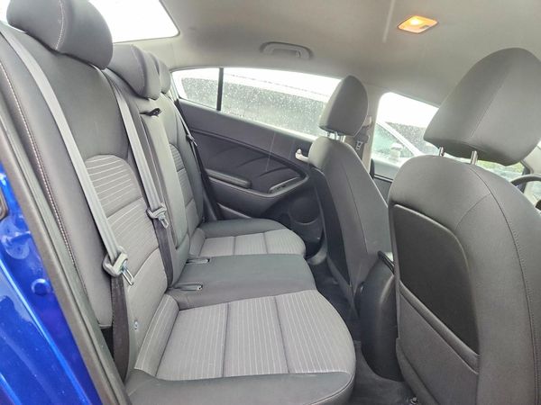 2017 KIA FORTE