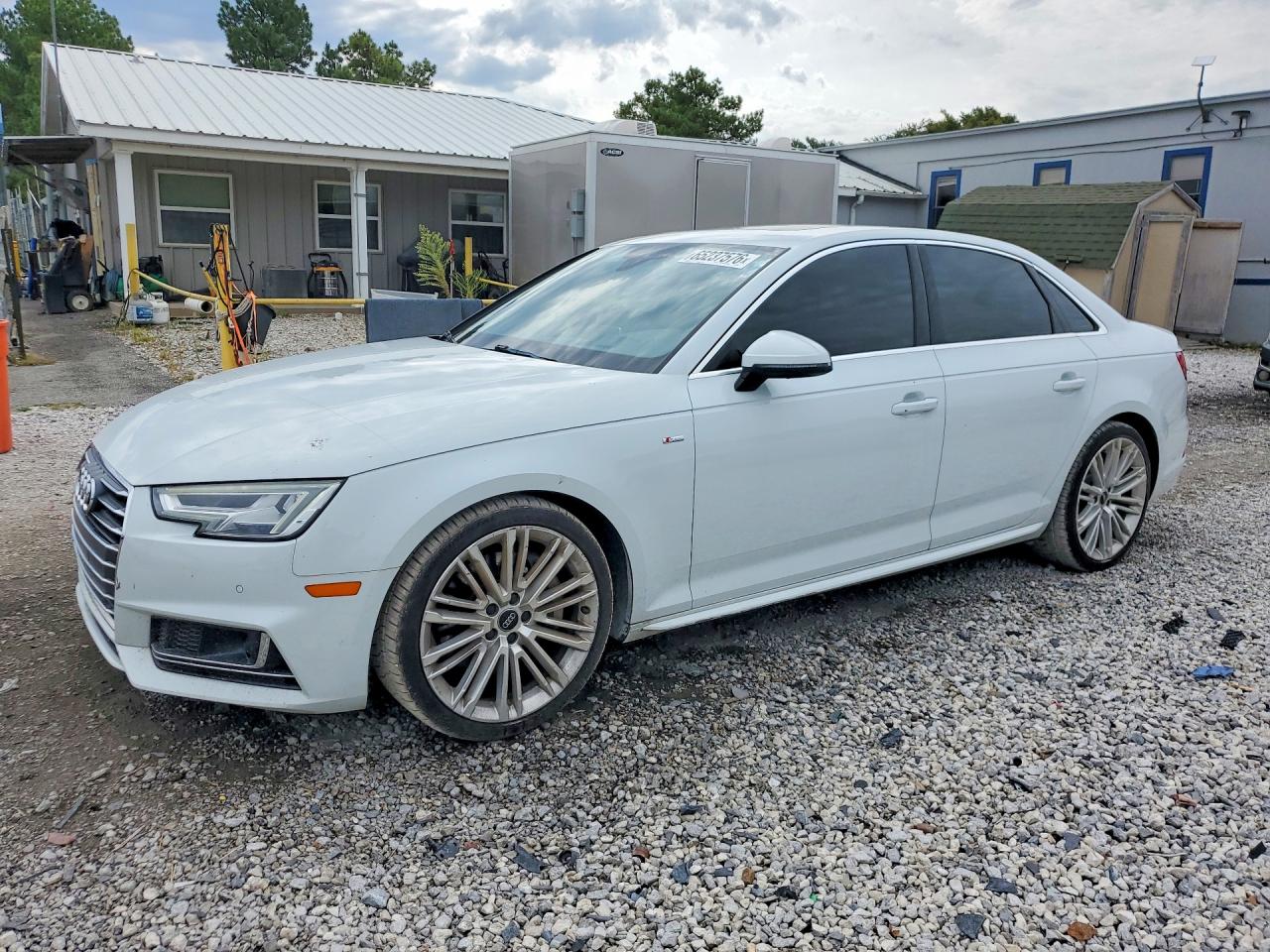 2017 AUDI A4 quattro Prestige