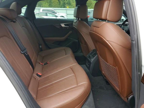 2017 AUDI A4 quattro Prestige