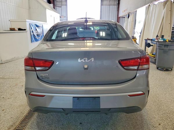 2022 KIA RIO LX, S