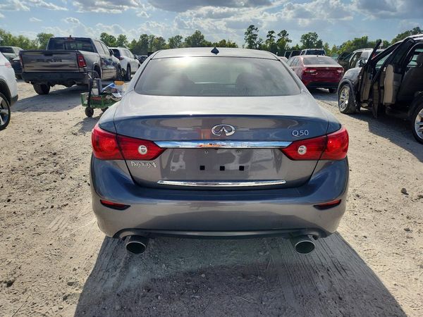 2015 INFINITI Q50