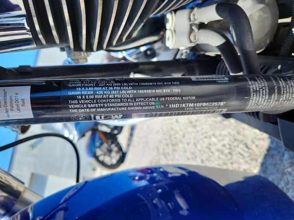 2015 HARLEY-DAVIDSON FLTRXS
