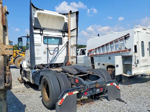 2018 VOLVO VNL — DSRA