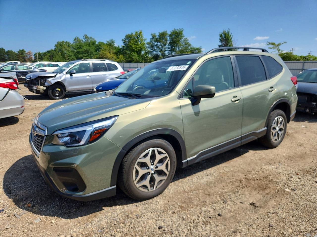 2021 SUBARU FORESTER Premium