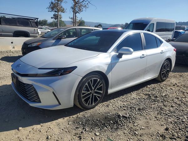 2025 TOYOTA CAMRY — DSFA — Front 3/4