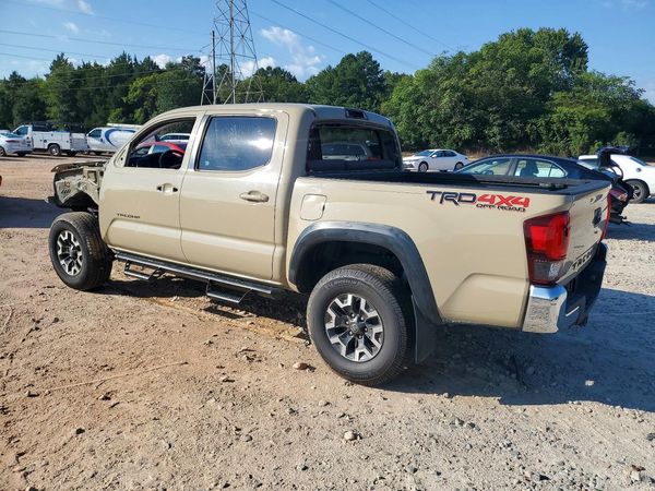 2019 TOYOTA TACOMA SR5
