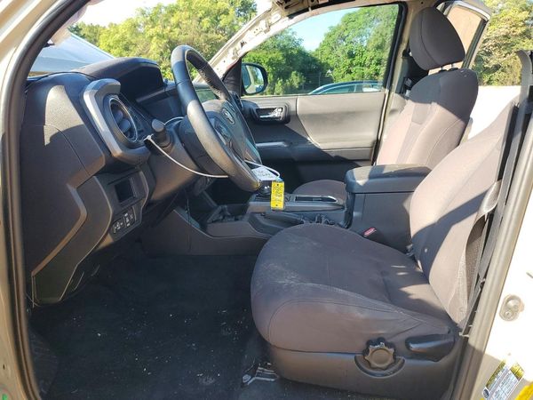 2019 TOYOTA TACOMA SR5