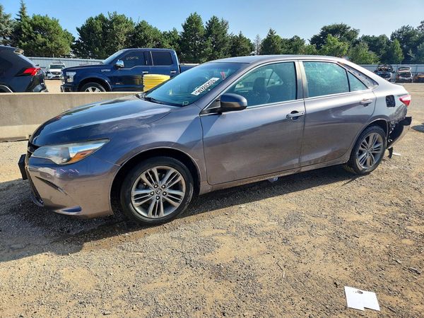 2017 TOYOTA CAMRY