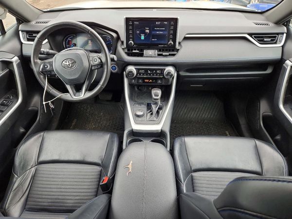 2020 TOYOTA RAV4 XLE HV — CKPT