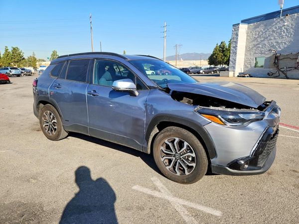 2024 TOYOTA COROLLA CR