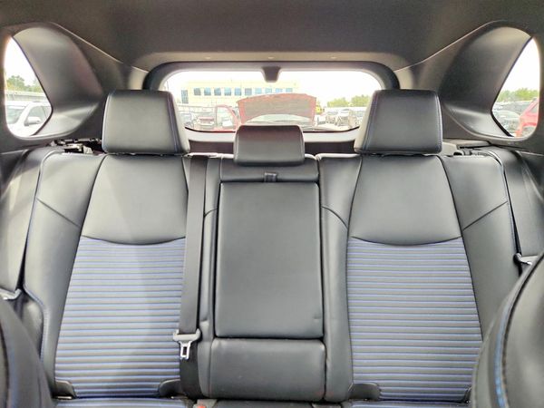 2020 TOYOTA RAV4 XSE HV