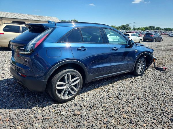 2020 CADILLAC XT4 Sport