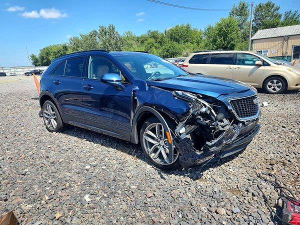 2020 CADILLAC XT4 Sport