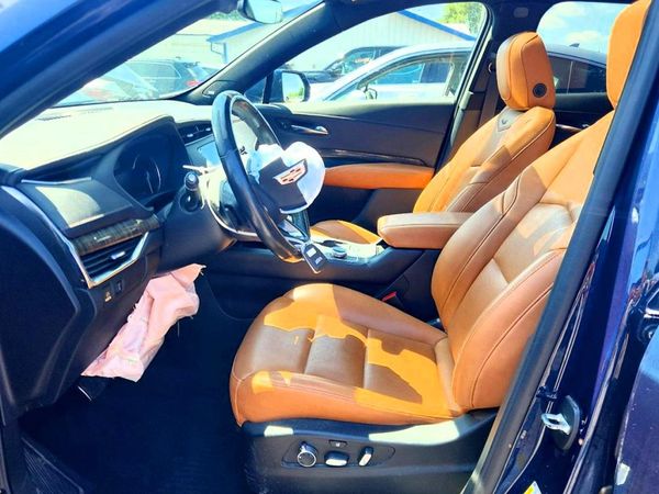 2020 CADILLAC XT4 Sport