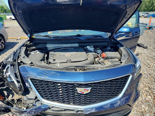 2020 CADILLAC XT4 Sport