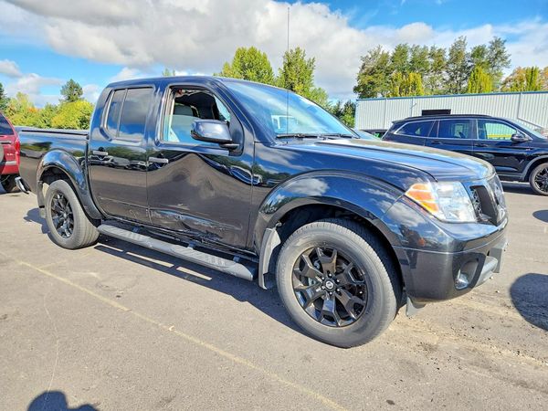 2021 NISSAN FRONTIER Crew Cab