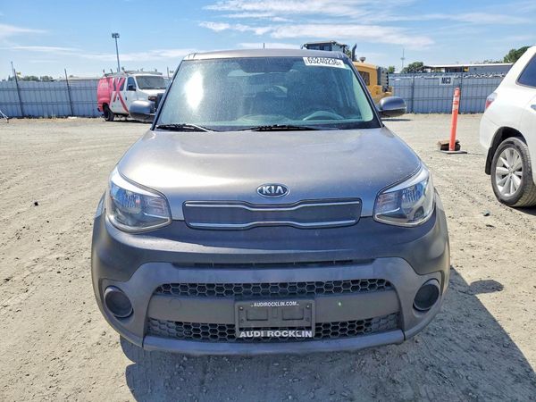 2018 KIA SOUL Base