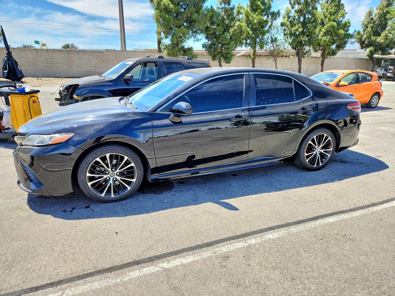 2018 TOYOTA CAMRY LE/SE/XLE/XSE