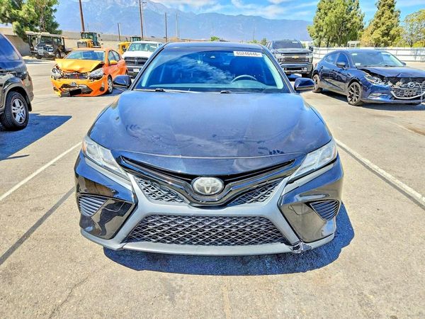 2018 TOYOTA CAMRY LE/SE/XLE/XSE