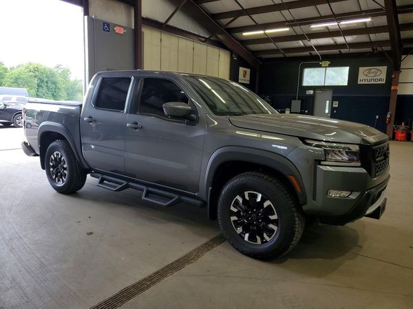 2022 NISSAN FRONTIER
