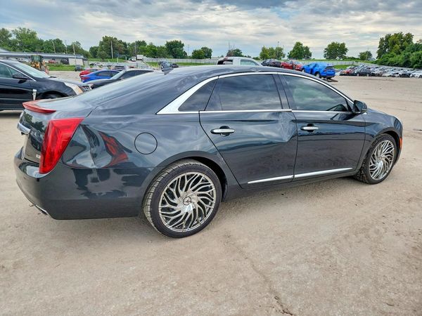 2013 CADILLAC XTS