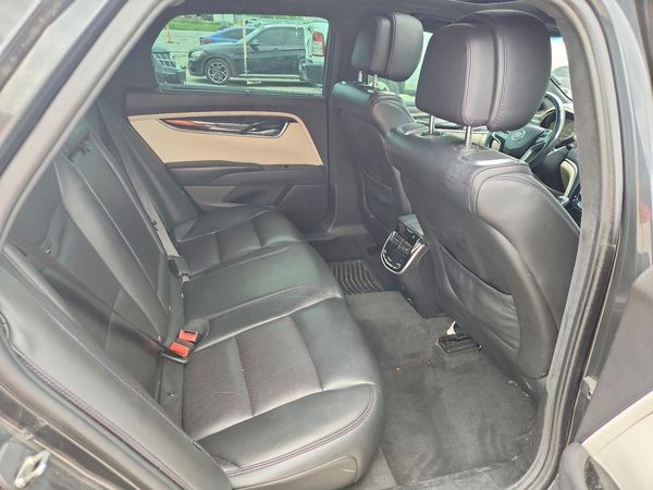 2013 CADILLAC XTS