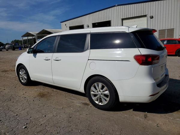2017 KIA SEDONA LX