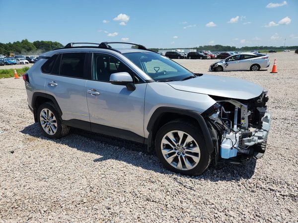 2025 TOYOTA RAV4 — Passenger 3/4