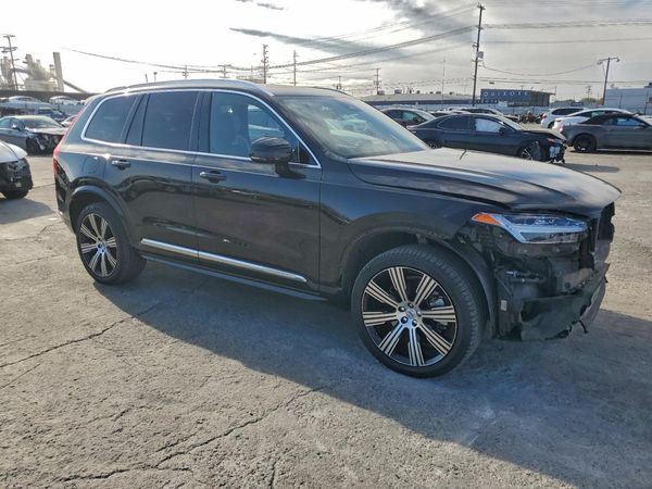 2024 VOLVO XC90
