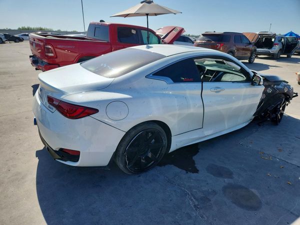2018 INFINITI Q60