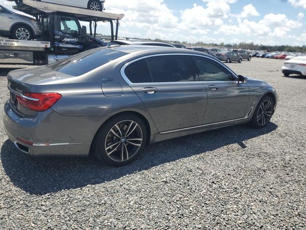 2018 BMW 740 xDrive