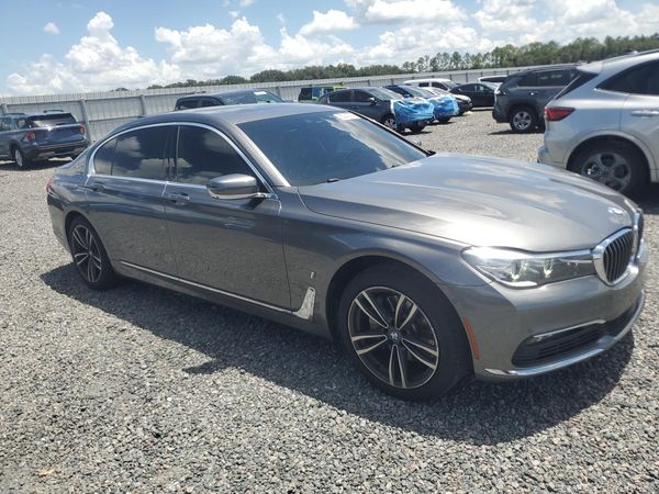 2018 BMW 740 xDrive