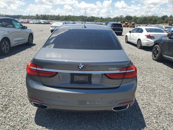 2018 BMW 740 xDrive