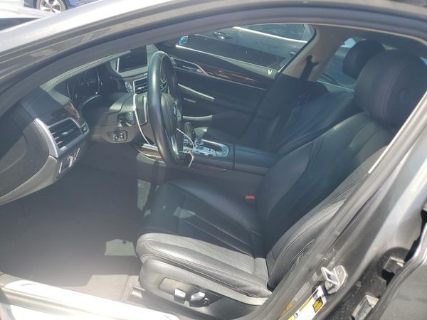 2018 BMW 740 xDrive