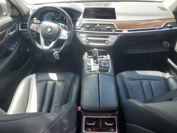 2018 BMW 740 xDrive