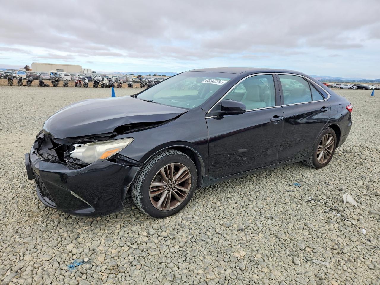 2015 TOYOTA CAMRY