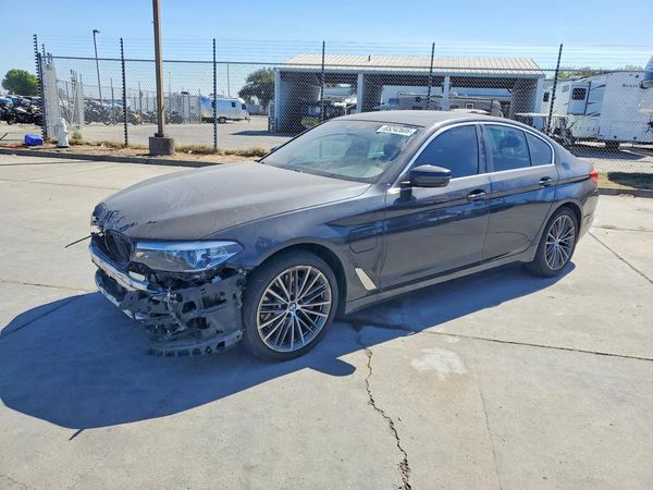 2020 BMW 530E