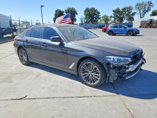 2020 BMW 530E