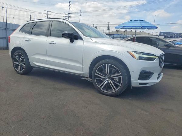 2021 VOLVO XC60 R-Design