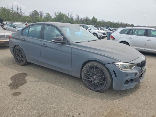 2018 BMW 330 xDrive