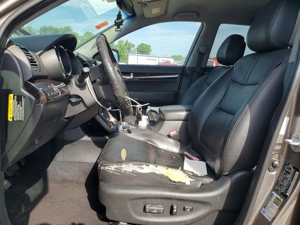 2013 KIA SORENTO EX