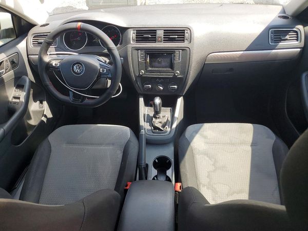2017 VOLKSWAGEN JETTA