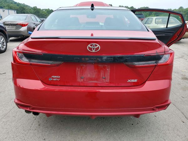 2025 TOYOTA CAMRY