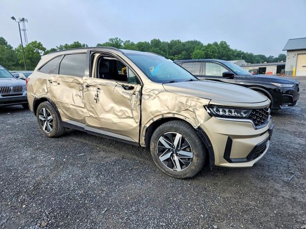 2021 KIA SORENTO