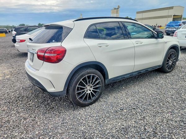 2018 MERCEDES-BENZ GLA